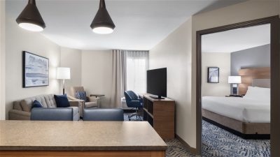 Candlewood Suites Radcliff suite